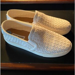 Steve Madden White Woven Willow Slip On Sneaker